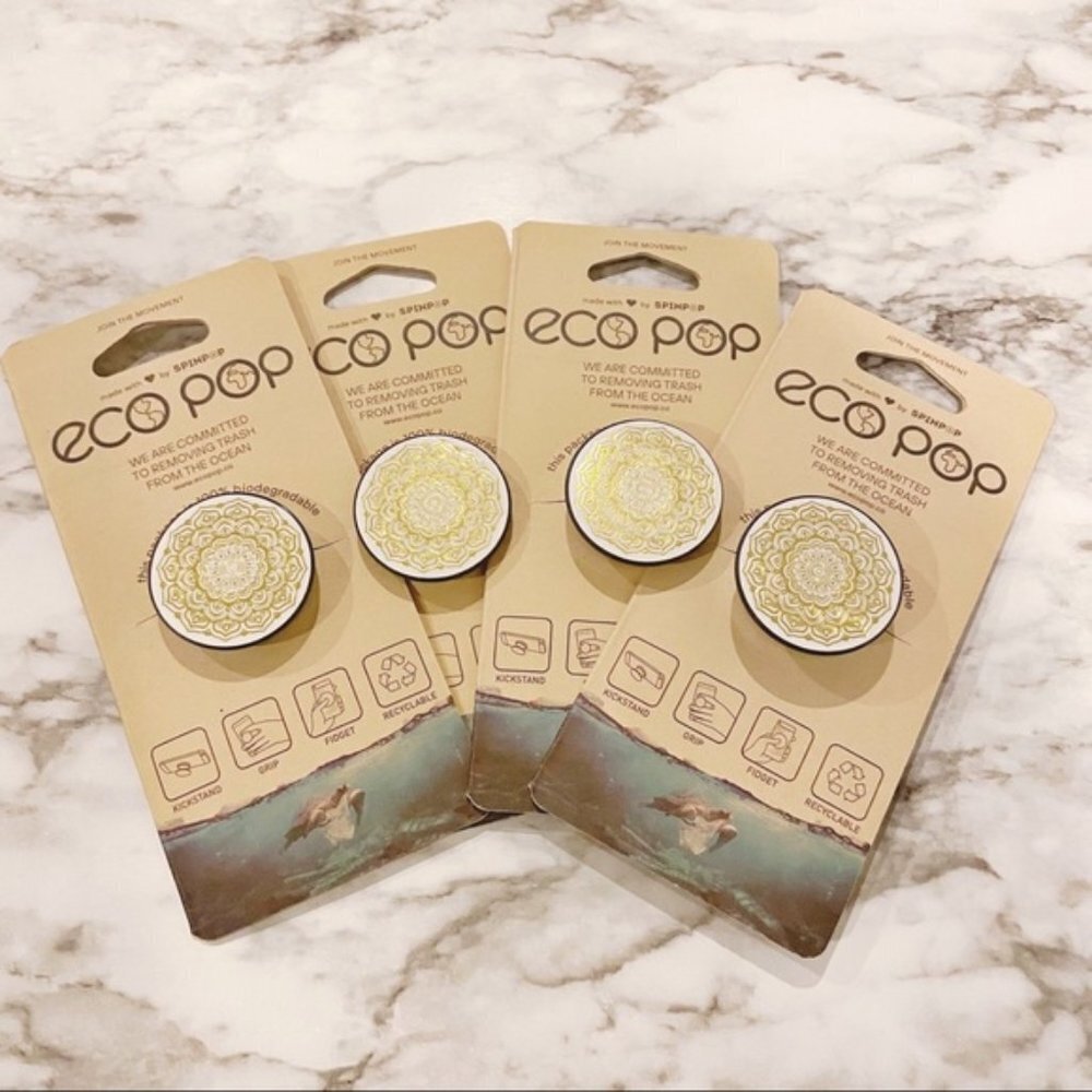 NWT Gold‎ mandala phone grip